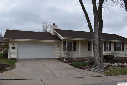 16116 Arbor Ct, Omaha, NE, 68130-1736 | Card Image