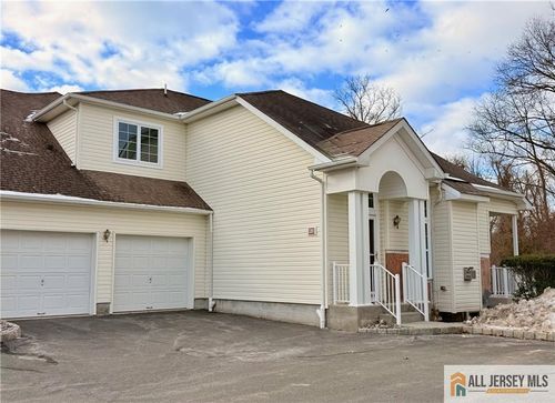 5201 Schindler Dr S, Monmouth Junction, NJ, 08852-3504 | Card Image