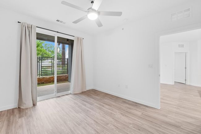 Primary Bedroom | Image 19