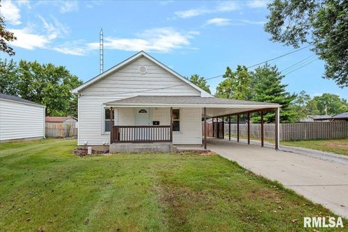 158 E Monroe St, Auburn, IL, 62615-1524 | Card Image