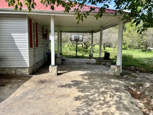 254 Isham Rd W, House other with 3 bedrooms, 2 bathrooms and 3 parking in Winfield TN | Image 4