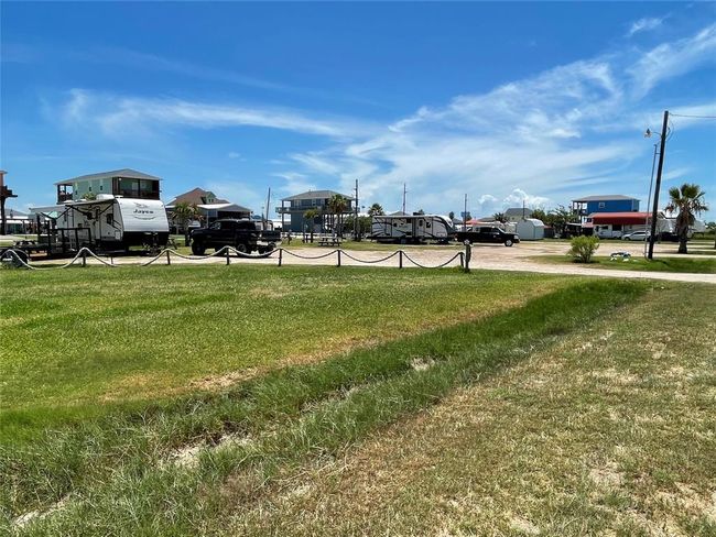 1204 N Monkhouse Dr, Home with 0 bedrooms, 0 bathrooms and null parking in Crystal Beach TX | Image 15