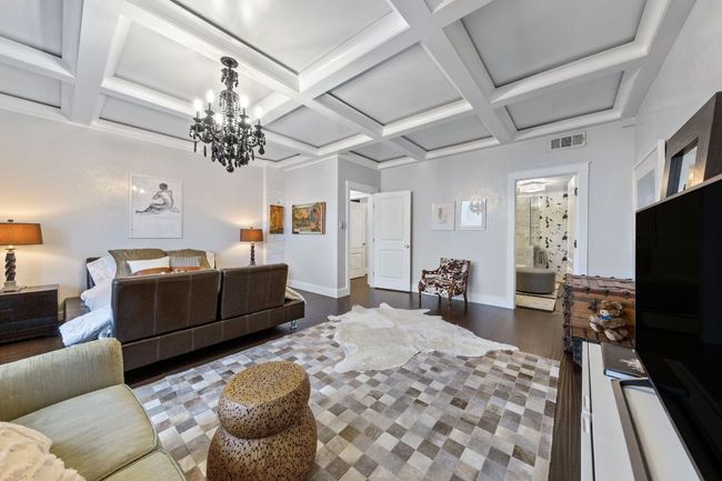 12GHJ - 1801 Lavaca St, Condo with 2 bedrooms, 3 bathrooms and 4 parking in Austin TX | Image 19