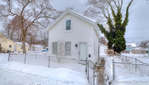 326 Mason Ave, Muskegon, MI, 49441-1946 | Card Image