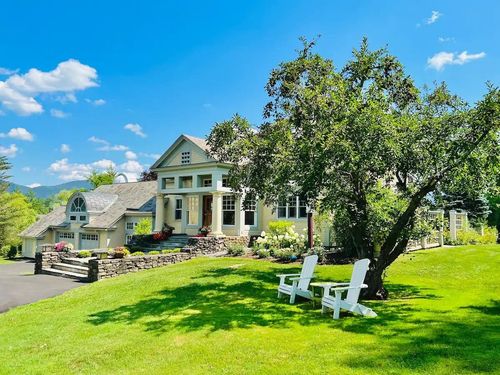 1016 West Rd, Manchester, VT, 05254-4192 | Card Image