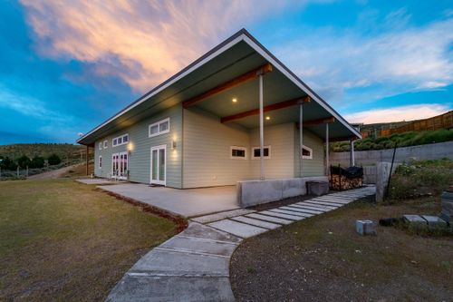 4205 Plum Pt E, Grand Coulee, WA, 99133-8807 | Card Image