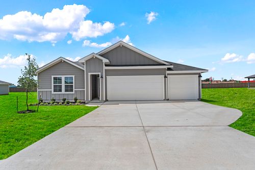 137 Union Pacific Drive, Cedar Creek, TX, 78612 | Card Image