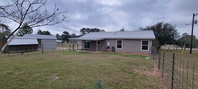 195 Cardinal Dr, House other with 3 bedrooms, 2 bathrooms and 6 parking in Paige TX | Image 21