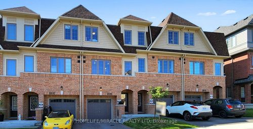 2695 Magdalen Path, Oshawa, ON, L1L0R6 | Card Image