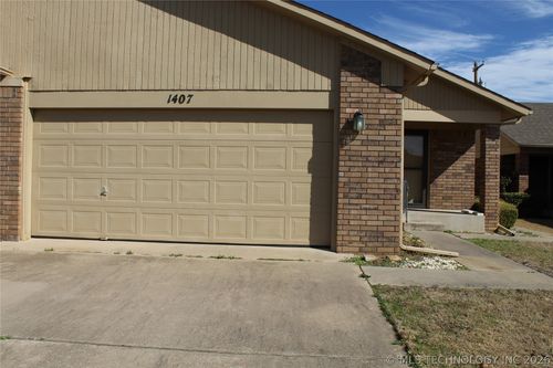 1407 Windsor Drive, Ardmore, OK, 73401 | Card Image