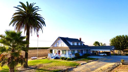 24470 Avenue 60, Ducor, CA, 93218-8012 | Card Image