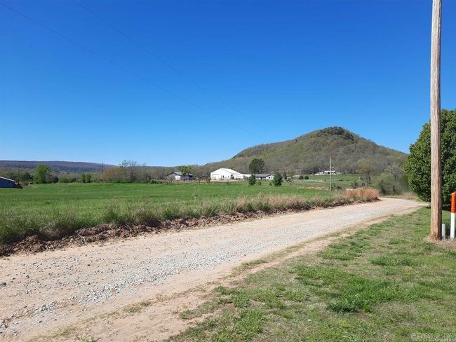 887 Annette Ln, House other with 2 bedrooms, 2 bathrooms and null parking in Mountain View AR | Image 4