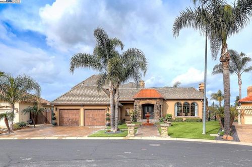 1310 Hampton Ct, Discovery Bay, CA, 94505-9291 | Card Image