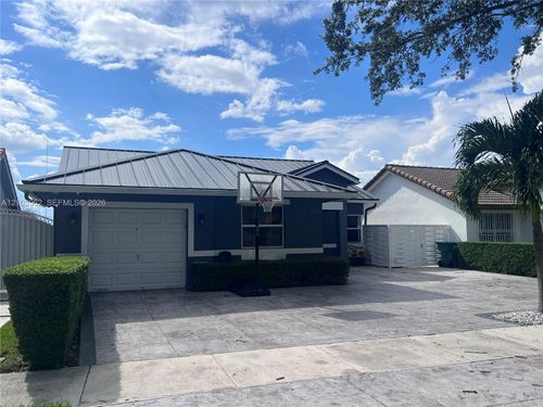 722 Nw 134th Ave, Miami, FL, 33182-1863 | Card Image