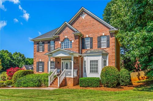 4556 Carriagebrook Ct, Clemmons, NC, 27012-7512 | Card Image