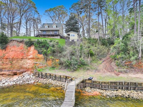 270 Andrew Jackson Cir, Hemphill, TX, 75948-1367 | Card Image