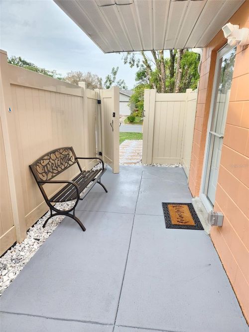 288 La Paz Dr, KISSIMMEE, FL, 34743-9491 | Card Image