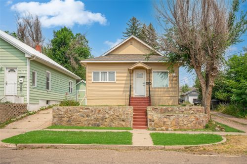 215 9th Street, Havre, MT, 59501 | Card Image