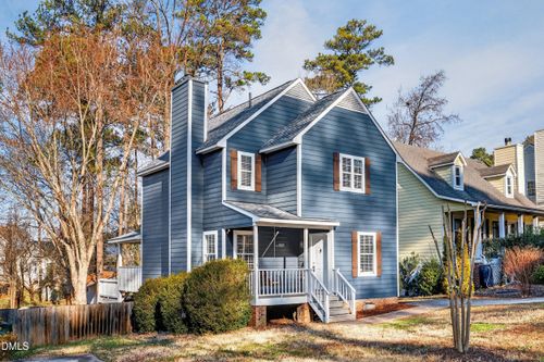 1049 Mills St, Raleigh, NC, 27608-1833 | Card Image