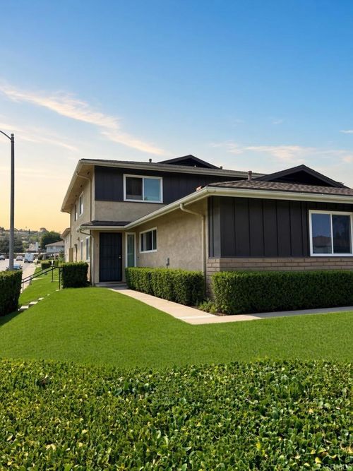 3-12135 Orange Crest Court, Lakeside, CA, 92040 | Card Image