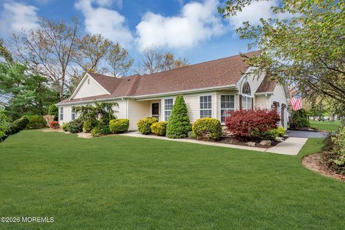 6 Pine Valley Rd, Lakewood, NJ, 08701-5717 | Card Image
