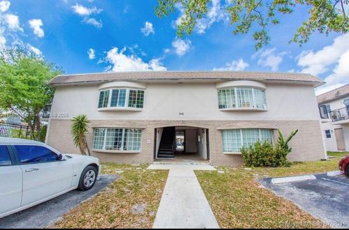 apt-3a-5333 Nw 18th St, Lauderhill, FL, 33313-4869 | Card Image