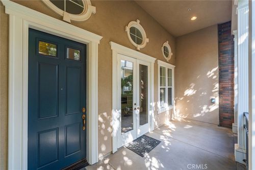 6267 Pacific Pointe Dr, Huntington Beach, CA, 92648-7522 | Card Image