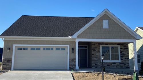 1235 Southbrooke, Shipshewana, IN, 46565-1400 | Card Image