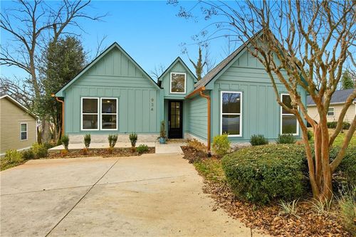 934 Zion Cir, Roswell, GA, 30075-4556 | Card Image