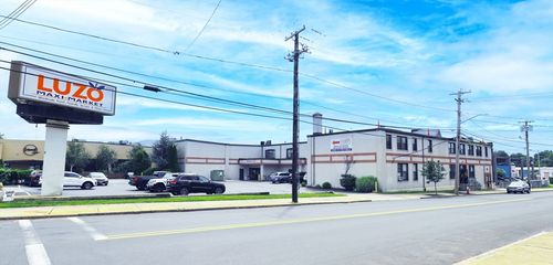 376 Nash Rd, New Bedford, MA, 02746-1827 | Card Image
