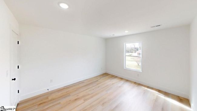 402 & 404 Sierra Rd, Home with 8 bedrooms, 6 bathrooms and null parking in Moore SC | Image 21