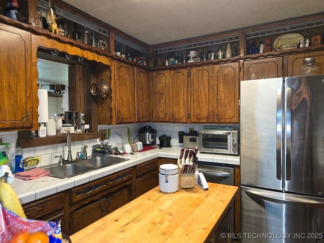 6750 Meridian Rd, House other with 3 bedrooms, 2 bathrooms and null parking in Ardmore OK | Image 15