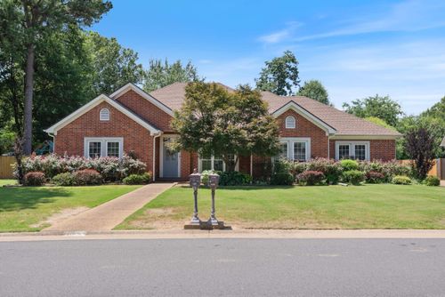 1855 Foster Dr, Conway, AR, 72034-7292 | Card Image