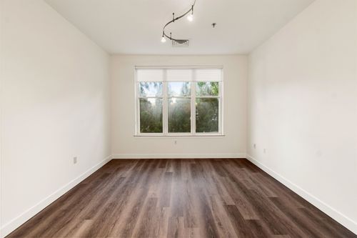 114-370 Farrell St, South Burlington, VT, 05403-4430 | Card Image