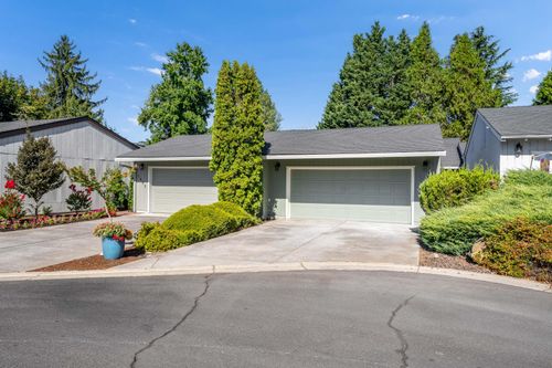 1405 Appleton Circle, Medford, OR, 97504 | Card Image
