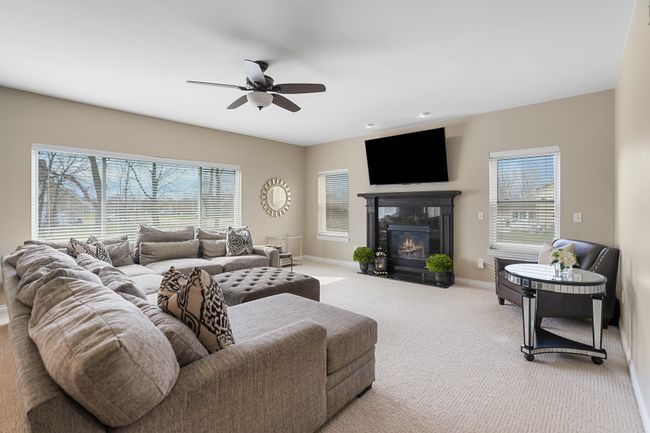 9212 Hidden Oaks Dr, House other with 4 bedrooms, 4 bathrooms and null parking in Grand Blanc MI | Image 6