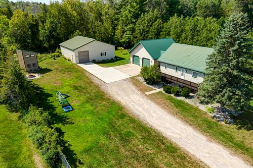 8224 S Schomberg Road, Solon Township, MI, 49616 | Card Image
