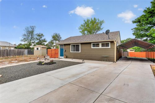 937 Kramer Ct, Aurora, CO, 80010-4111 | Card Image
