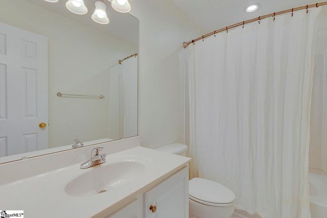 127 Ledgewood Way, House other with 3 bedrooms, 3 bathrooms and 2 parking in Easley SC | Image 33