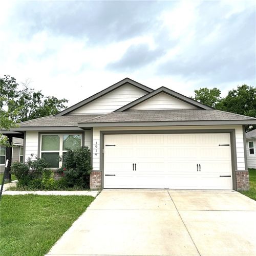 1914 Basil Ct, Bryan, TX, 77801-1447 | Card Image