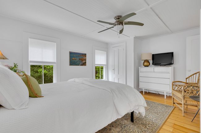 69 Spring St, House other with 3 bedrooms, 2 bathrooms and null parking in Chester CT | Image 24