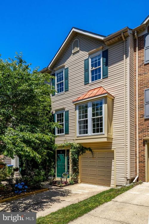 14256 Glade Spring Dr, CENTREVILLE, VA, 20121-5605 | Card Image