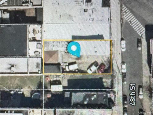 23 48th St, Astoria, NY, 11103-1036 | Card Image