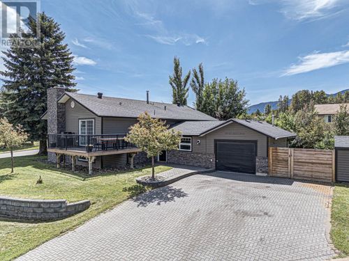 765 Fording Dr, Elkford, BC, V0B1H0 | Card Image