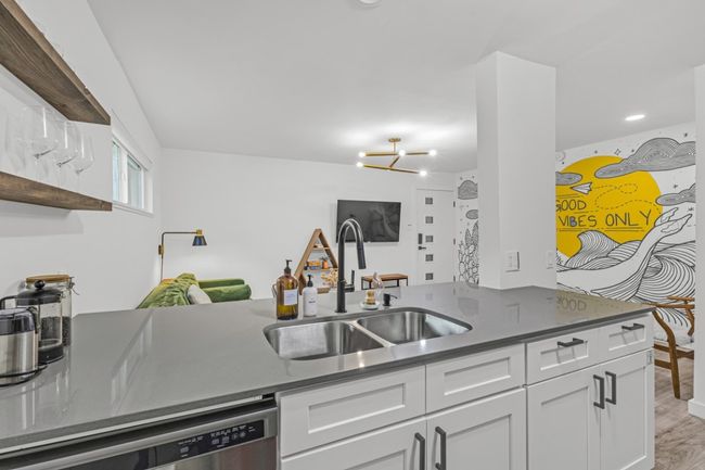 Kitchen | Image 15