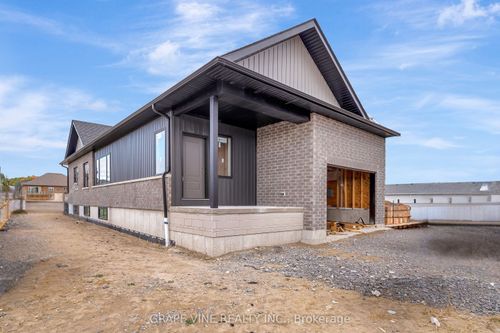 131 Royal Gala Dr, Brighton, ON, K0K1H0 | Card Image