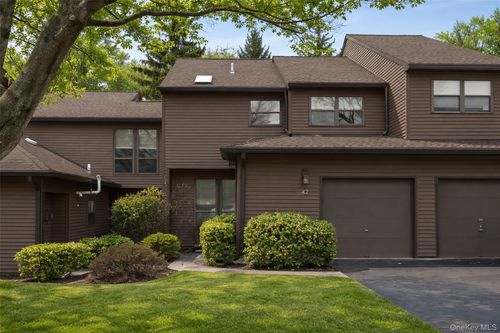 42 Brooke View Drive, Ossining, NY, 10562 | Card Image
