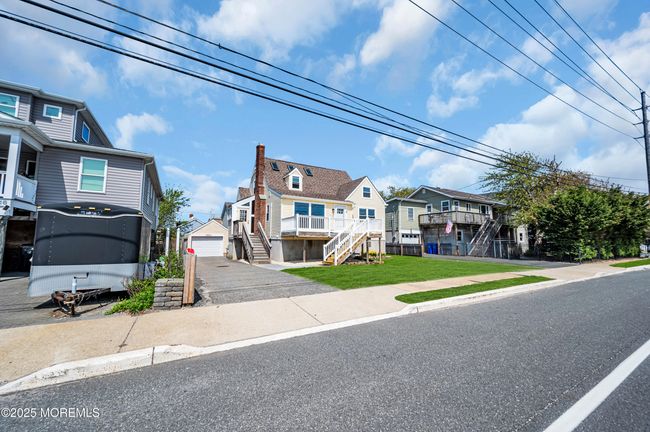 316 Highway 37, House other with 3 bedrooms, 2 bathrooms and null parking in Seaside Heights NJ | Image 5