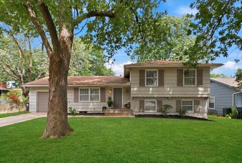 4115 S Cottage Ave, Independence, MO, 64055-4502 | Card Image
