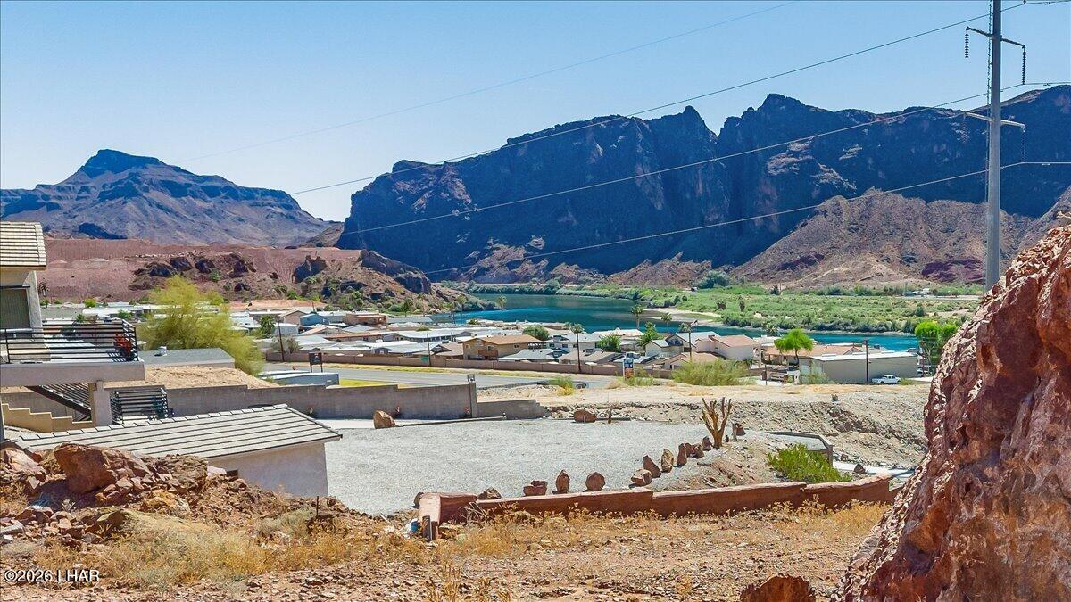 Land in Parker 5